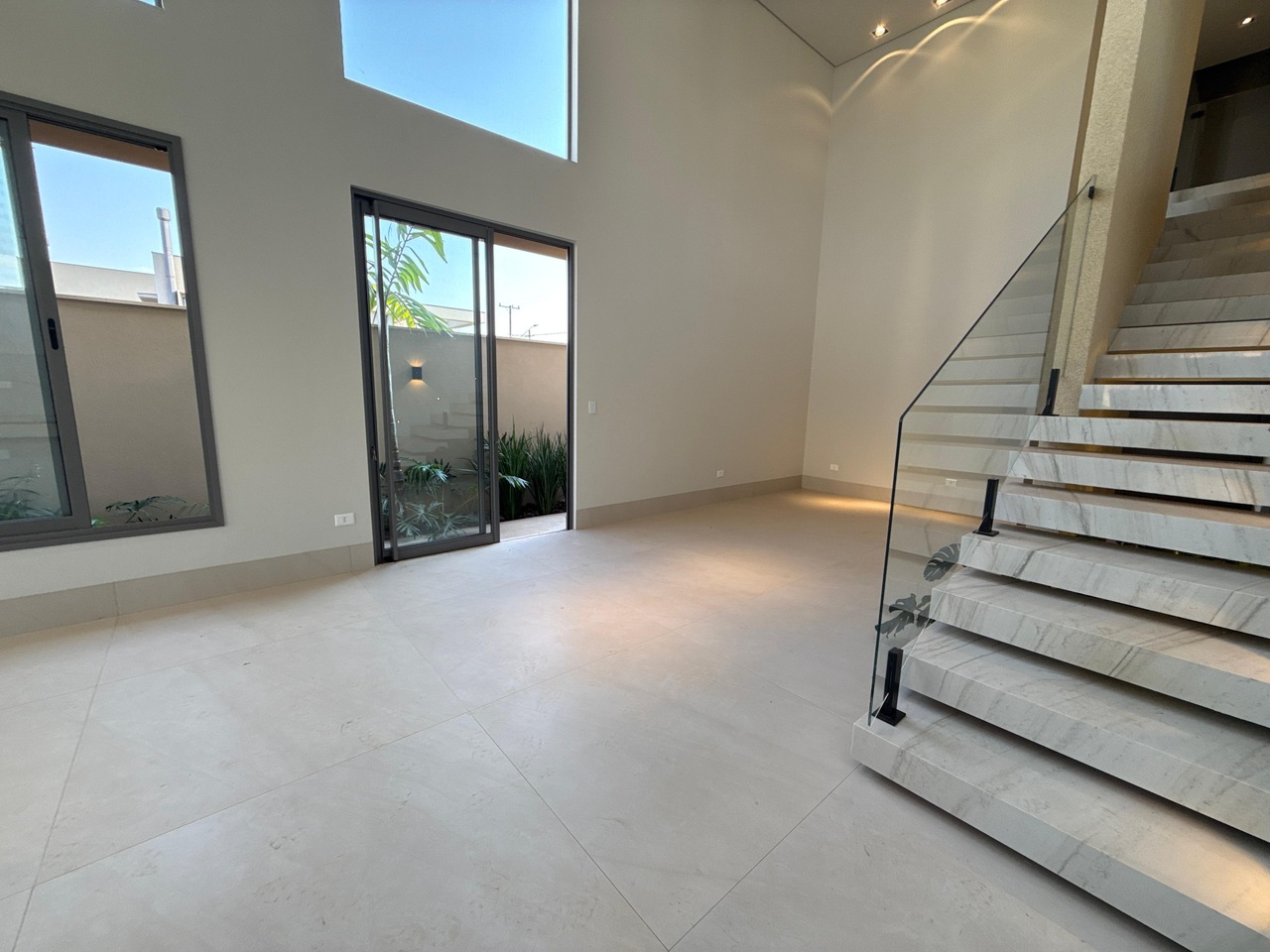 WhatsApp Image 2025-09-23 at 07.40.07 (2)_Easy-Resize.com