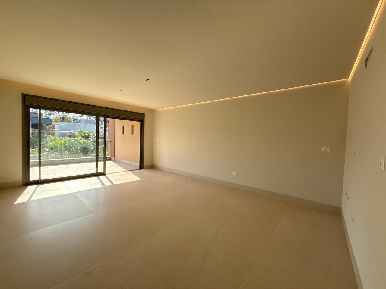 WhatsApp Image 2025-09-23 at 07.40.09 (1)_Easy-Resize.com