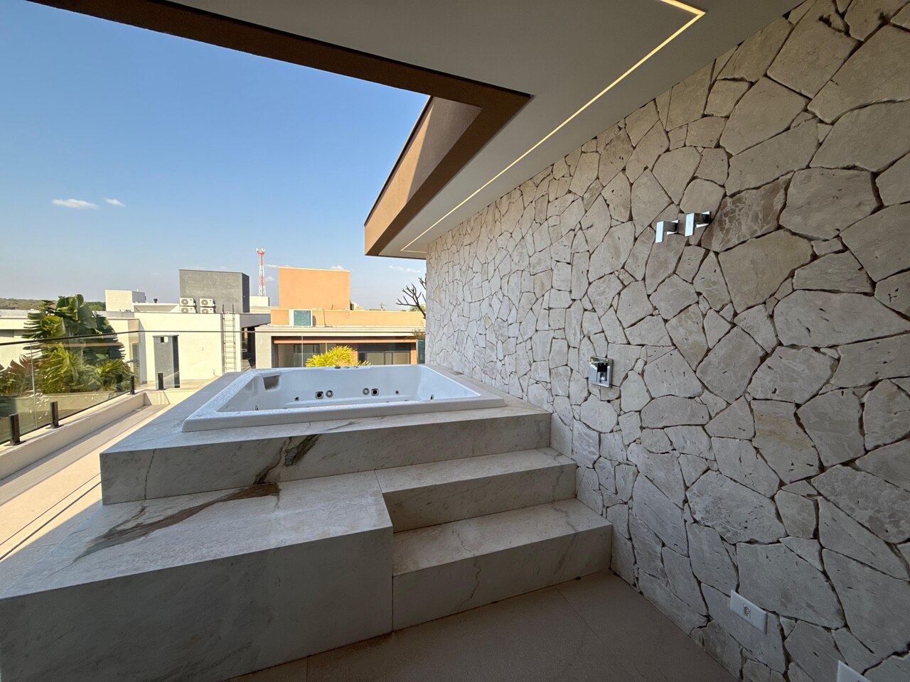 WhatsApp Image 2025-09-23 at 07.40.17 (2)_Easy-Resize.com