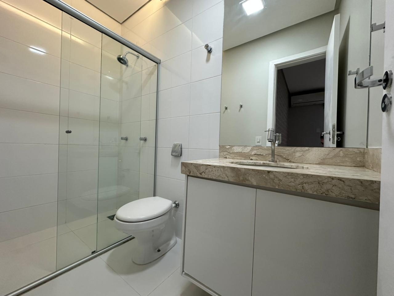 WhatsApp Image 2025-10-10 at 14.02.38_Easy-Resize.com