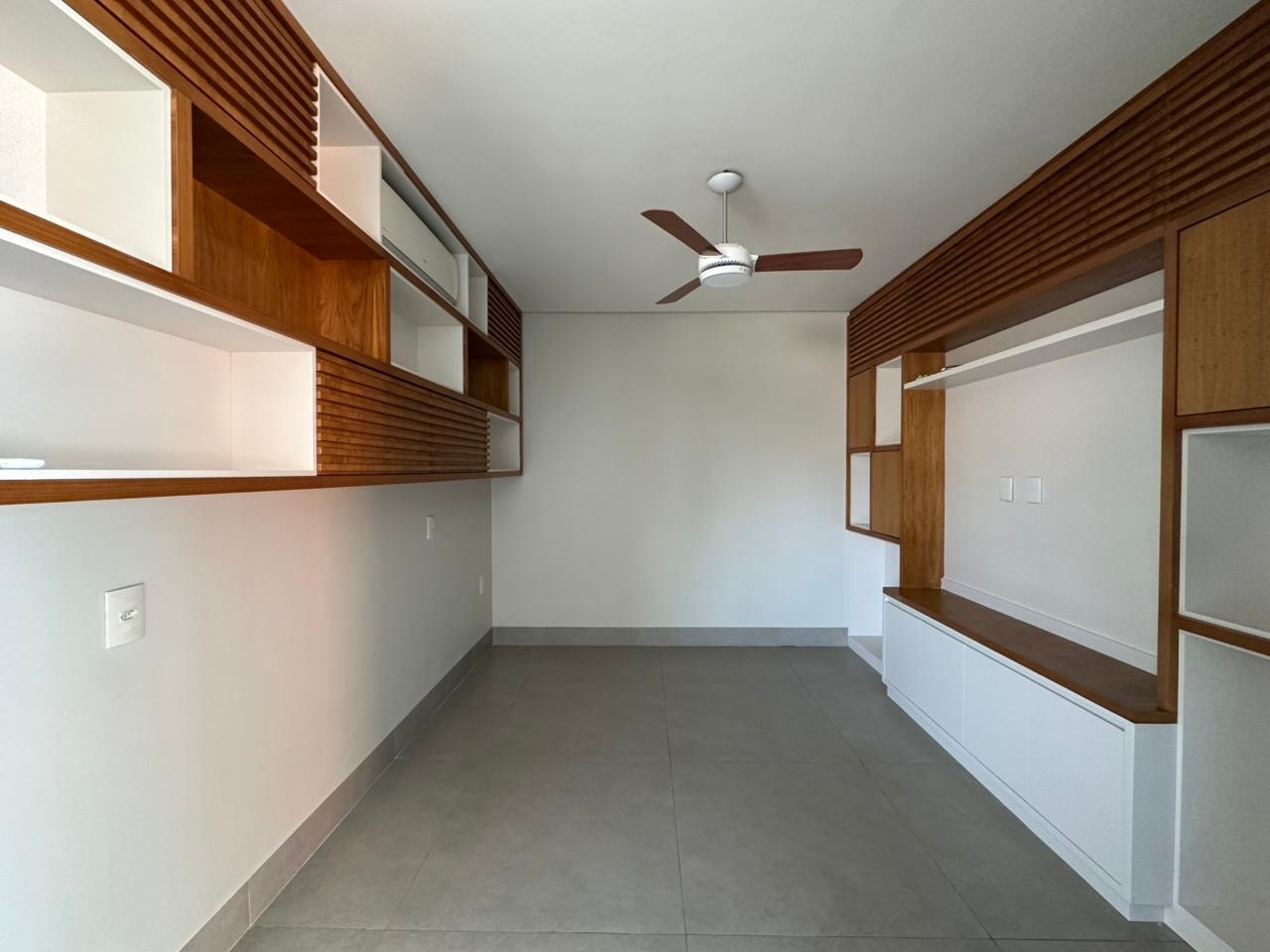 WhatsApp Image 2025-10-10 at 14.02.41 (1)_Easy-Resize.com