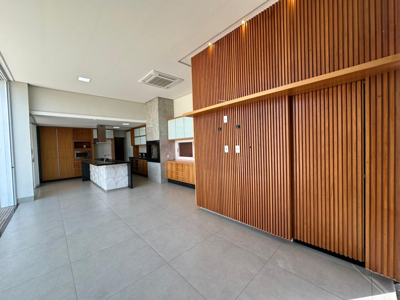 WhatsApp Image 2025-10-10 at 14.02.42 (3)_Easy-Resize.com