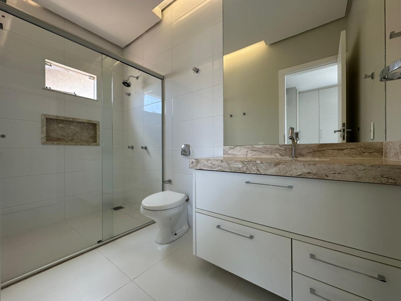 WhatsApp Image 2025-10-10 at 14.02.47_Easy-Resize.com