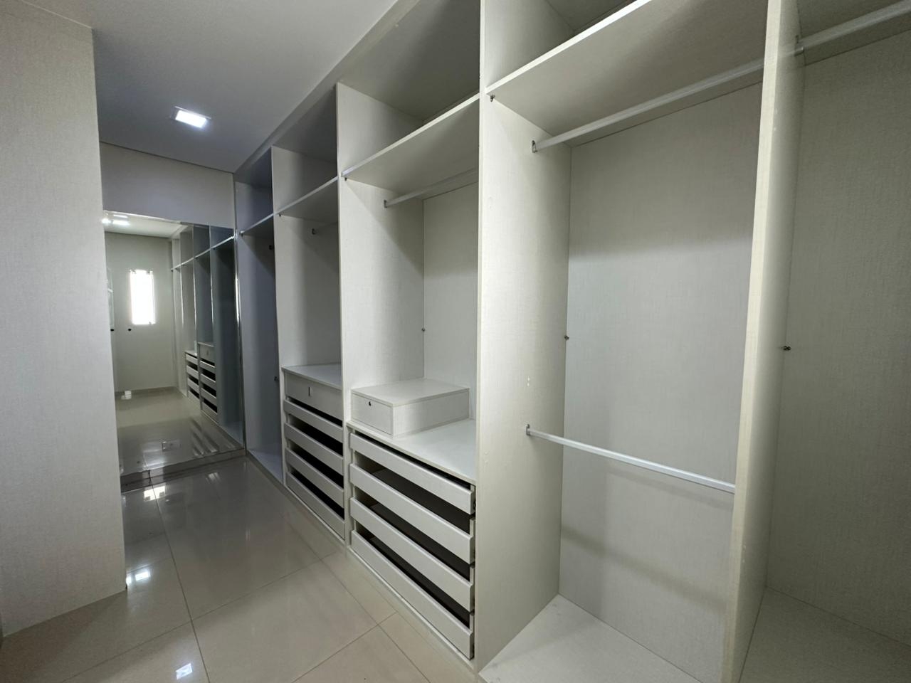 WhatsApp Image 2025-10-10 at 14.02.50 (3)_Easy-Resize.com