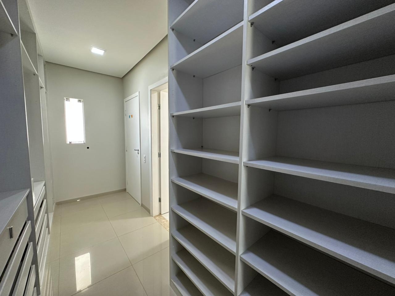 WhatsApp Image 2025-10-10 at 14.02.51 (1)_Easy-Resize.com