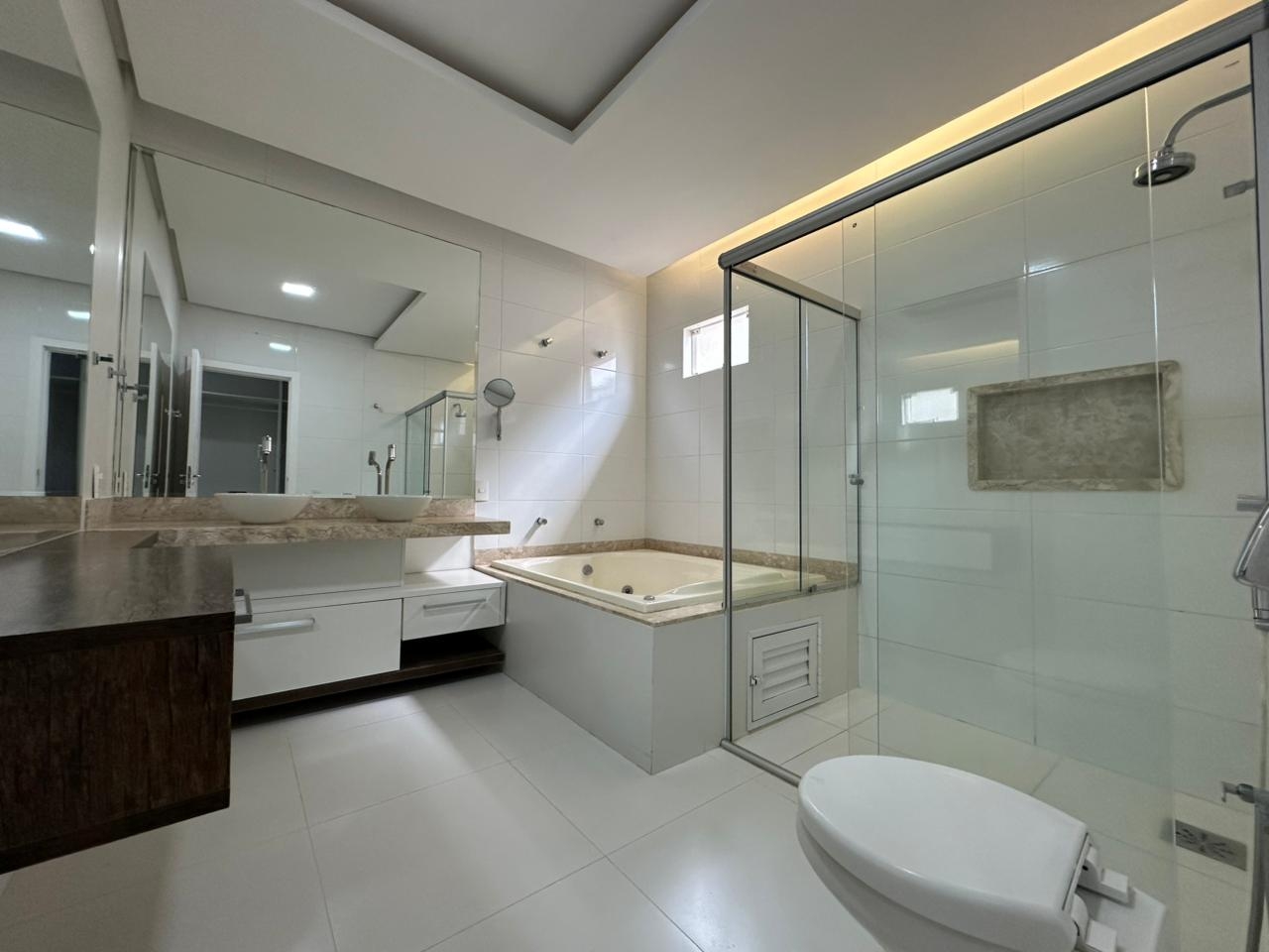 WhatsApp Image 2025-10-10 at 14.02.51 (3)_Easy-Resize.com