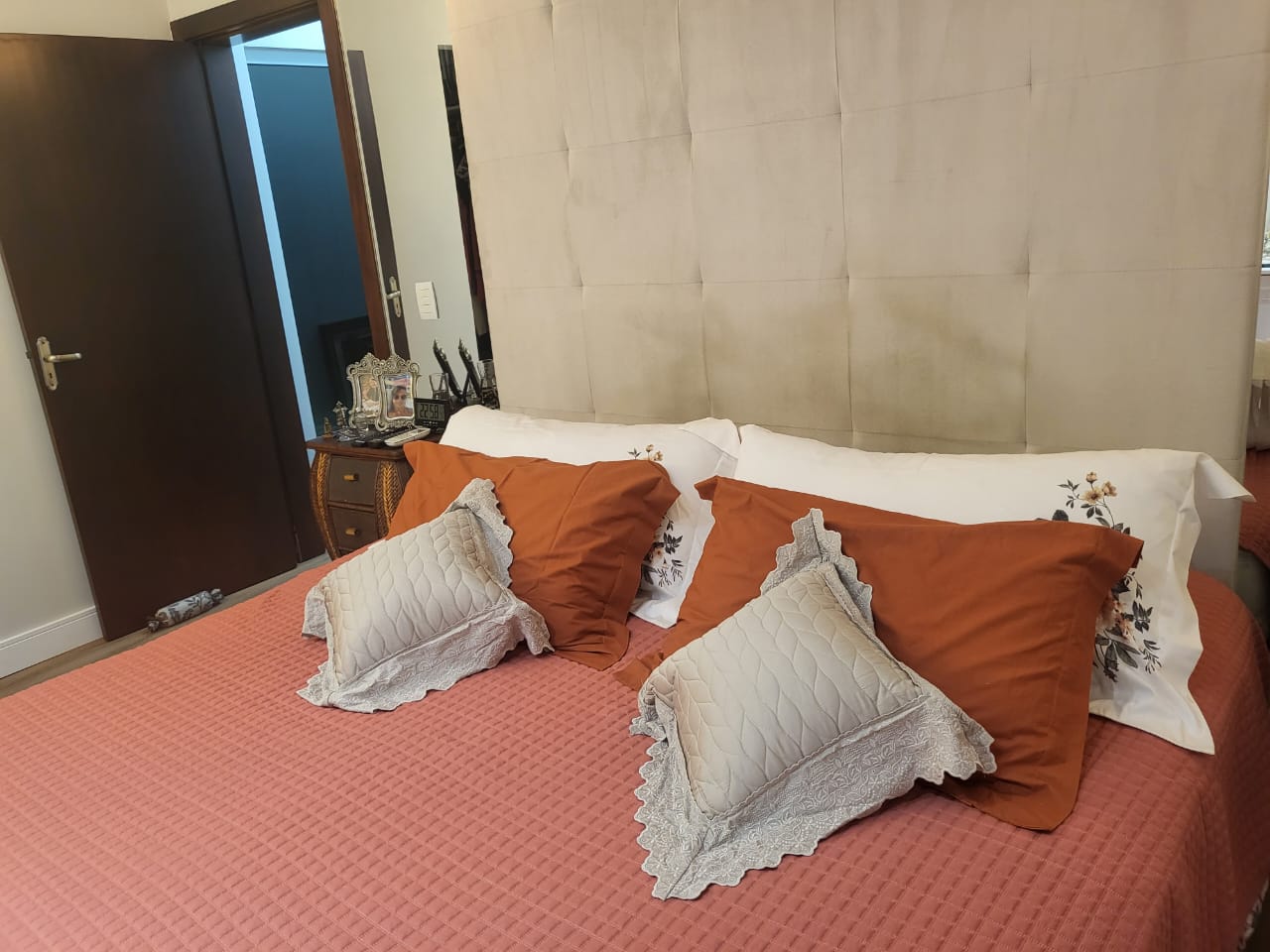 WhatsApp Image 2025-10-29 at 18.18.01