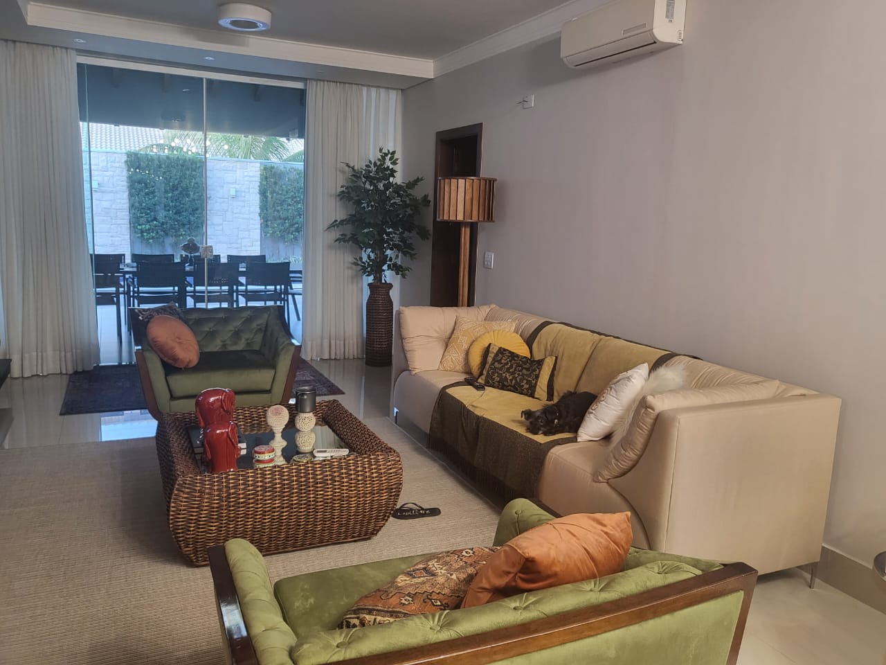 WhatsApp Image 2025-10-29 at 18.18.04