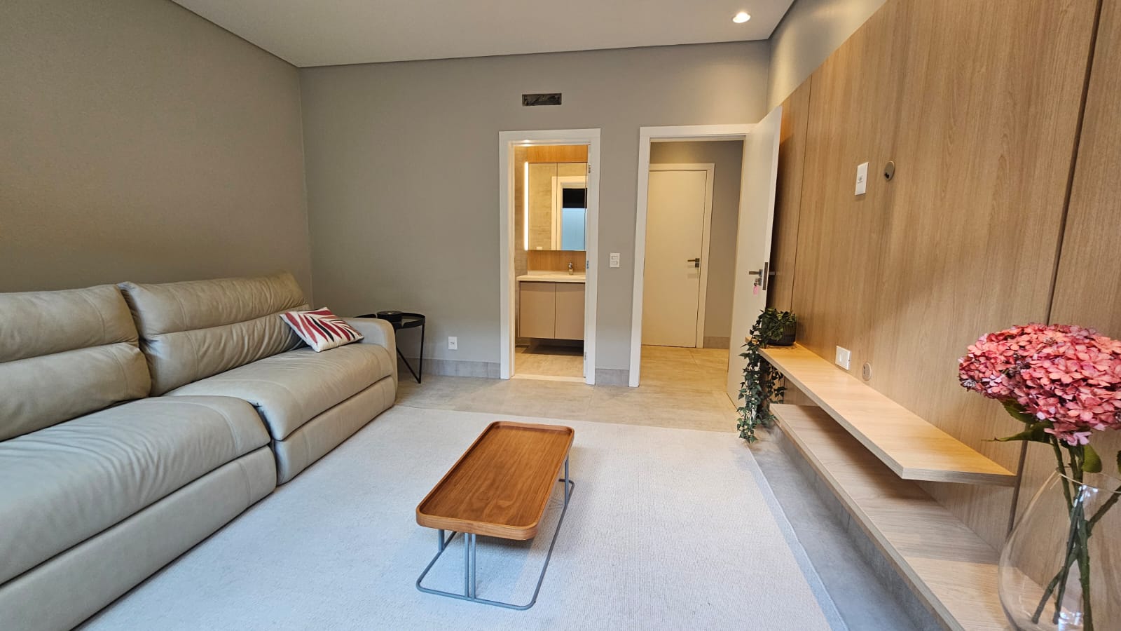 WhatsApp Image 2025-11-03 at 12.18.14