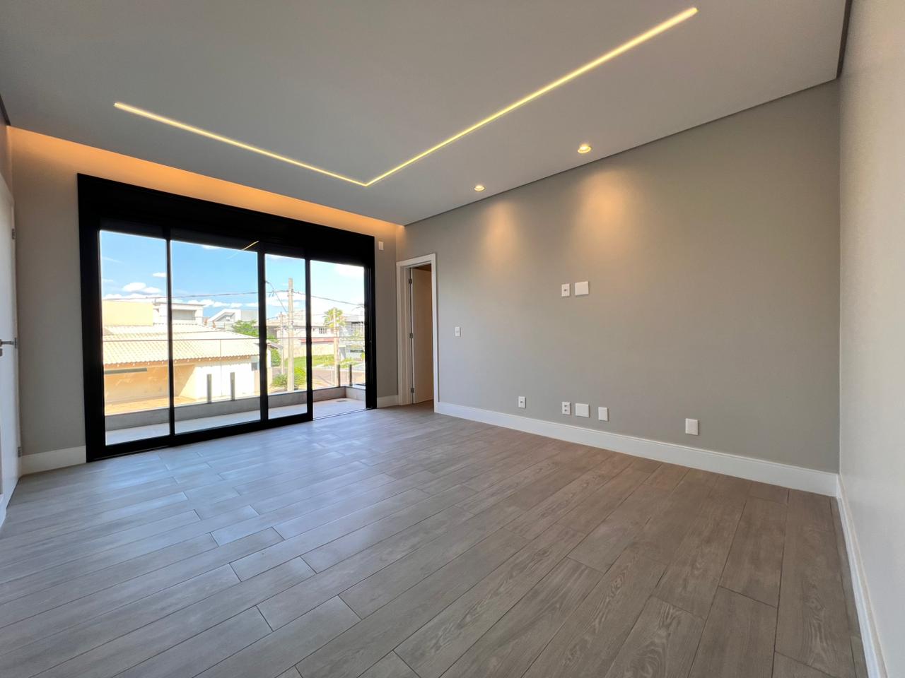 WhatsApp Image 2025-11-03 at 12.22.52 (1)