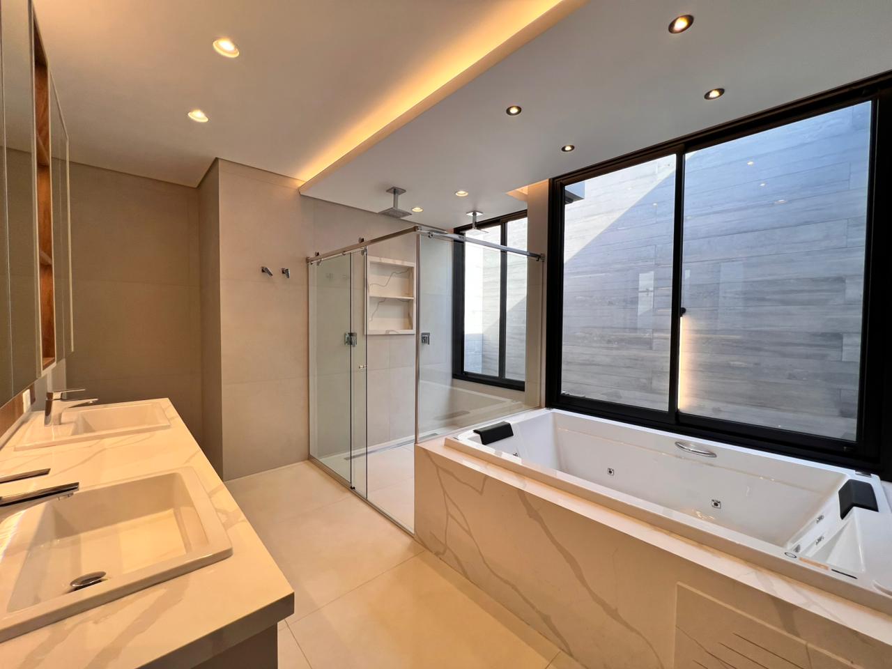 WhatsApp Image 2025-11-03 at 12.22.53