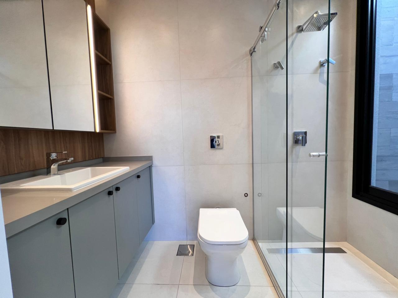 WhatsApp Image 2025-11-03 at 12.24.18 (1)