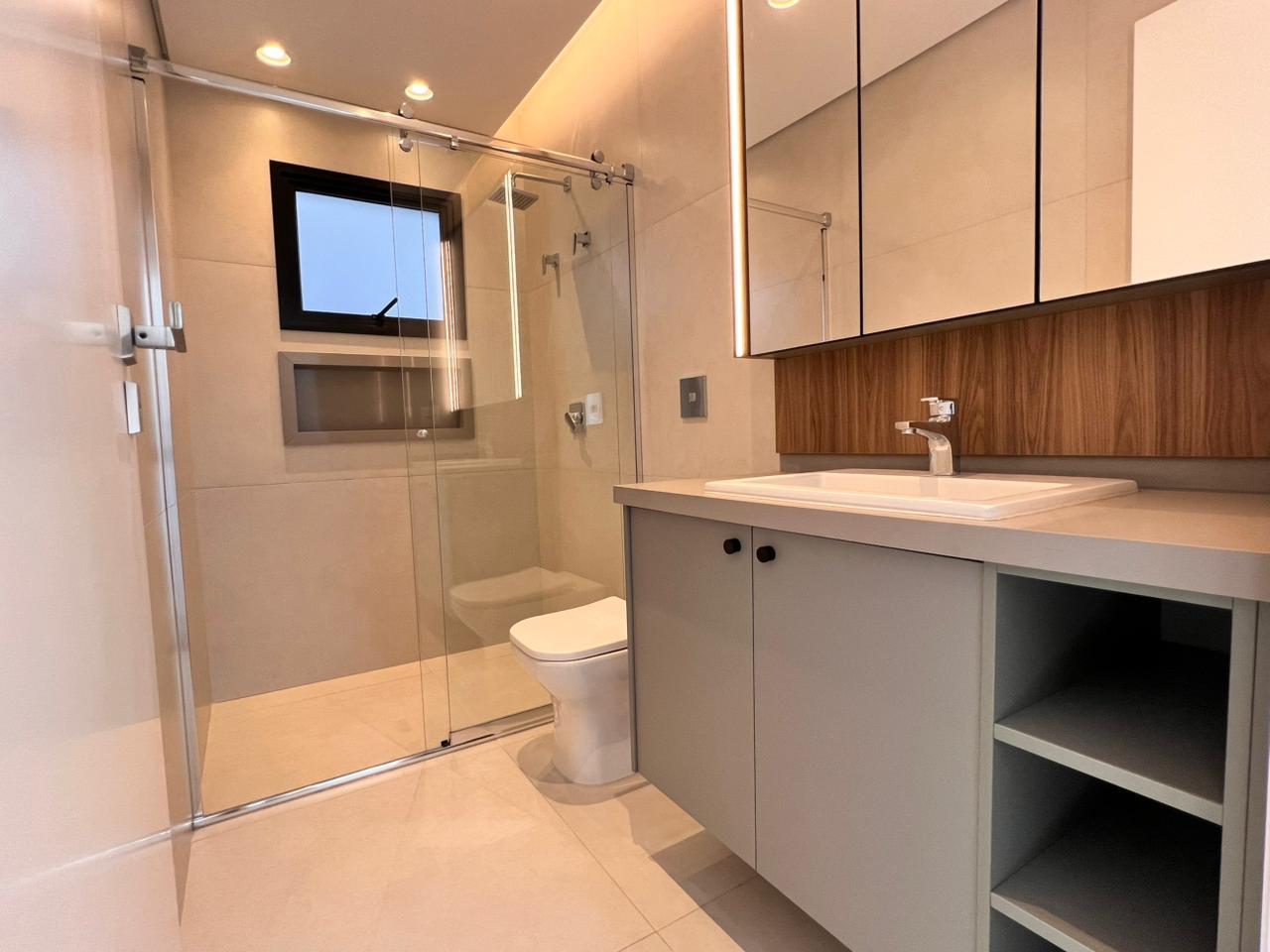 WhatsApp Image 2025-11-03 at 12.25.38 (1)