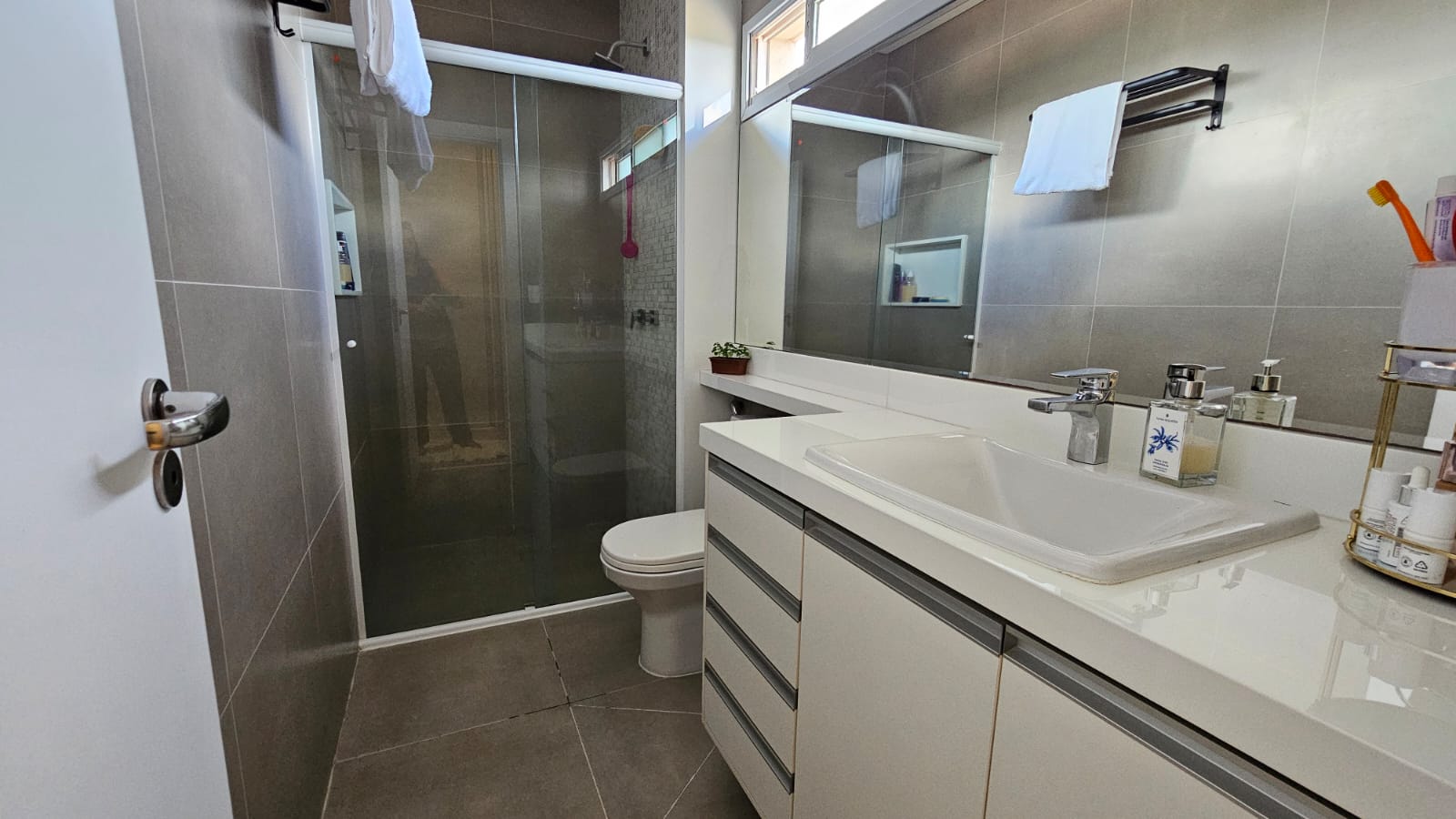 WhatsApp Image 2025-11-10 at 13.16.37