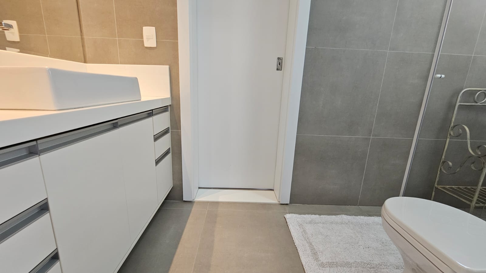 WhatsApp Image 2025-11-10 at 13.18.06