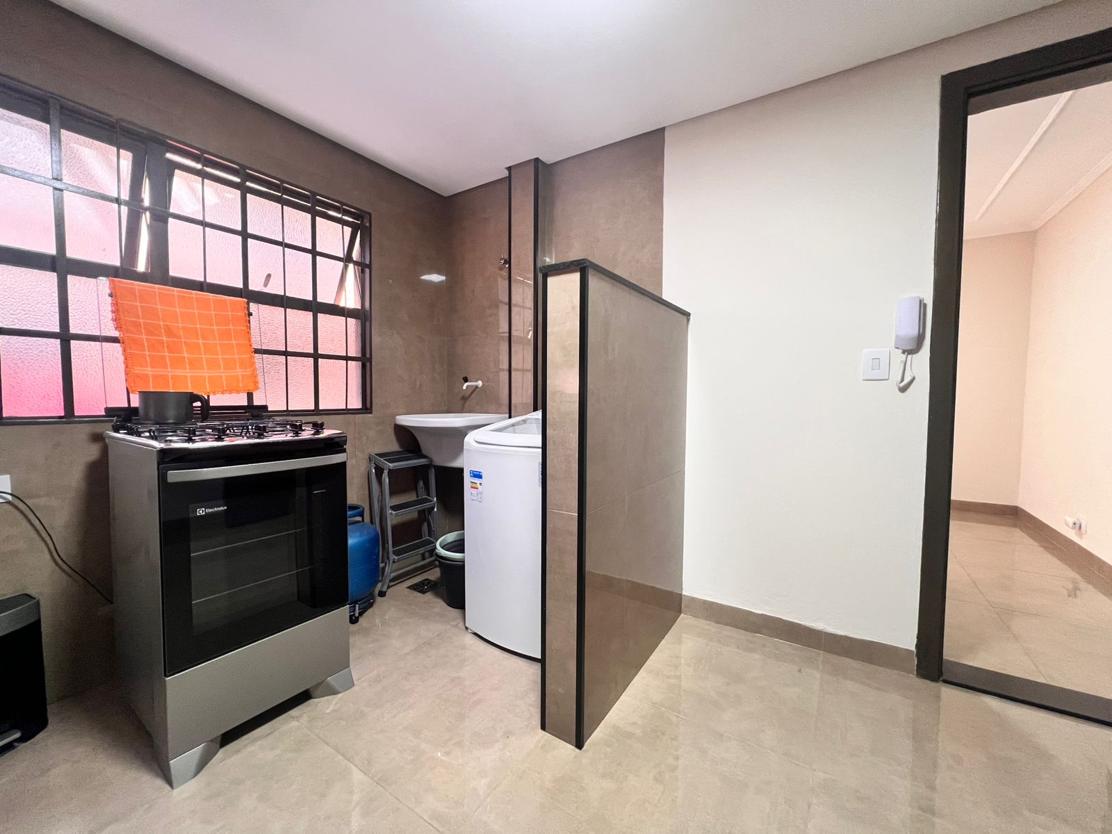 WhatsApp Image 2025-11-13 at 13.20.26 (2)