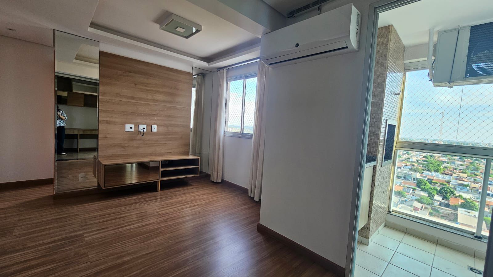 WhatsApp Image 2025-11-13 at 13.46.07