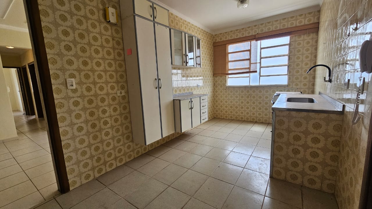 a1b138be-fc94-4b52-a207-d01d10ce4794