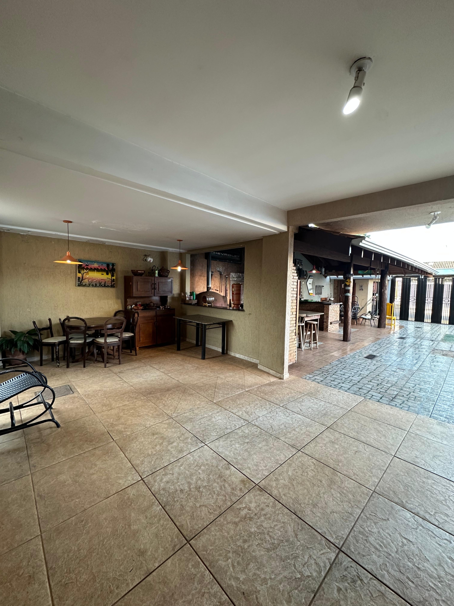 ae37b00f-f76b-4b73-b2f0-6048a7c66116