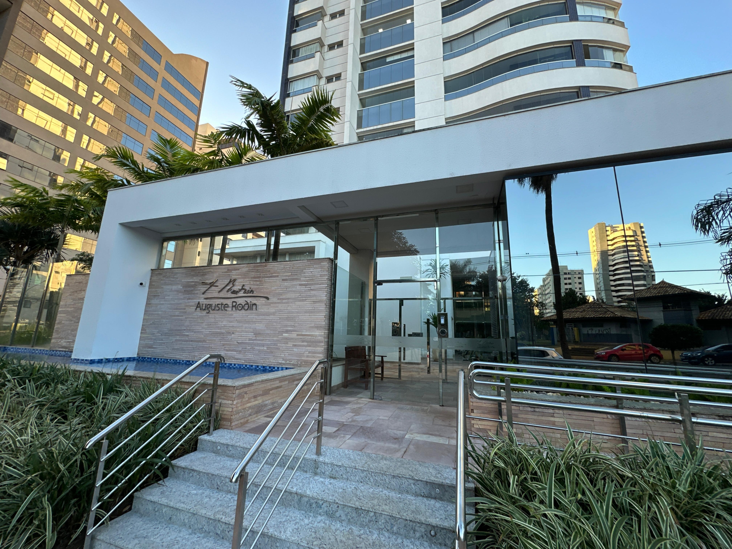 b6d9a8cb-9869-4d24-88e5-e367d1d3f346