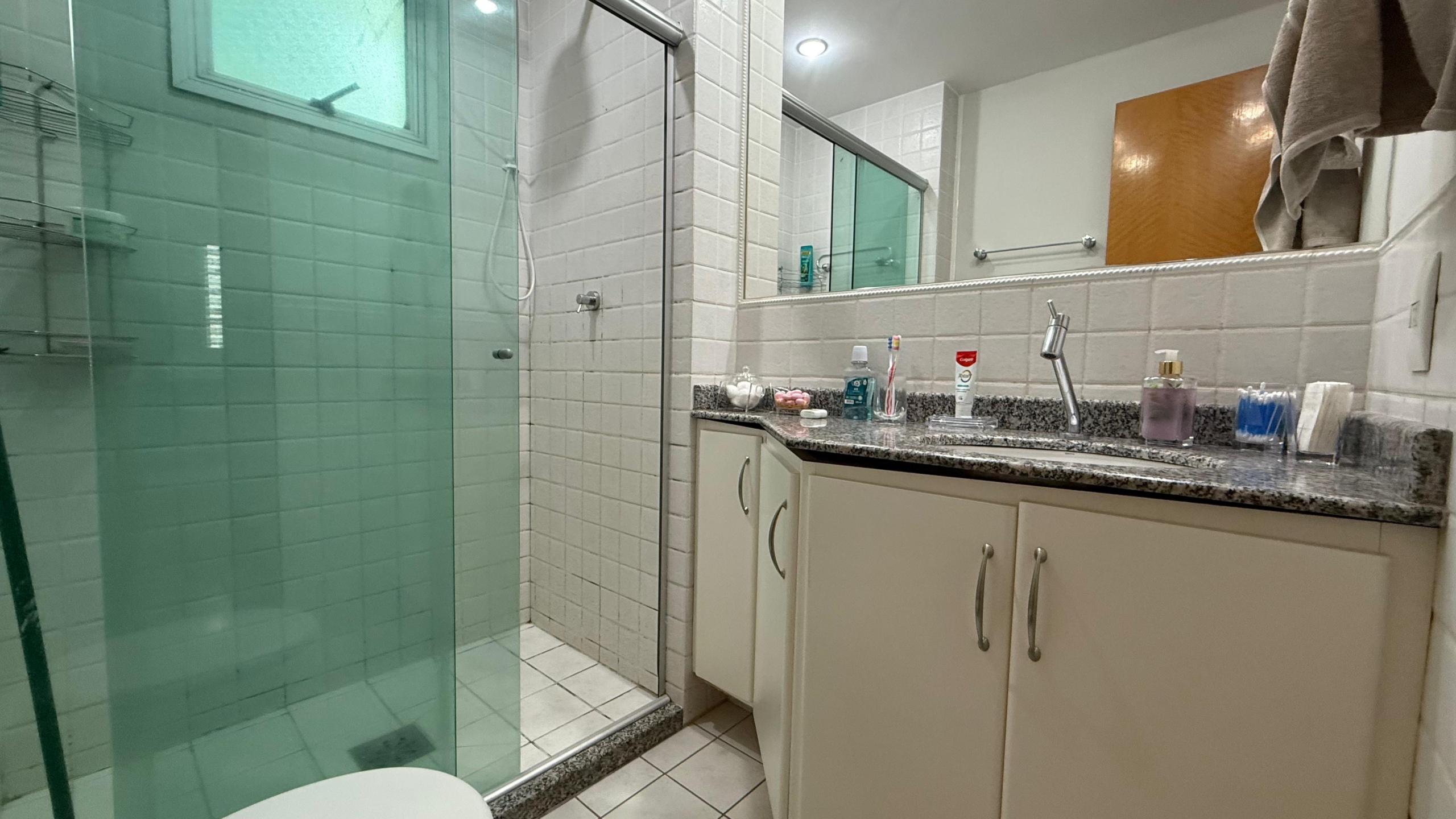 bb6b4c0c-b077-4e9e-9858-25e8a189173d