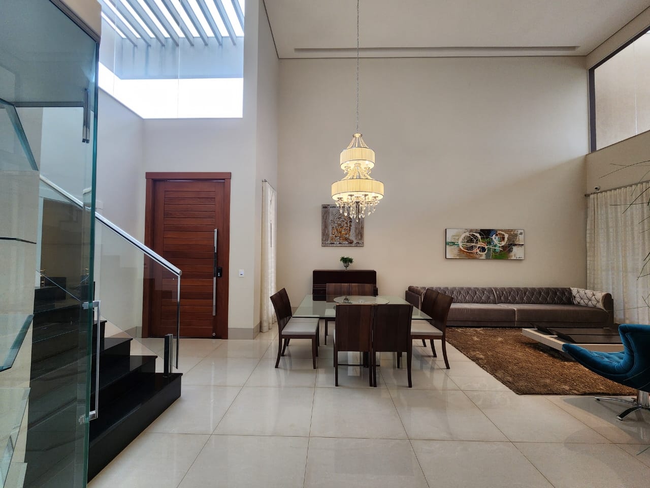 bfdb5413-ebd4-4952-b386-fbaf50078d8c_Easy-Resize.com