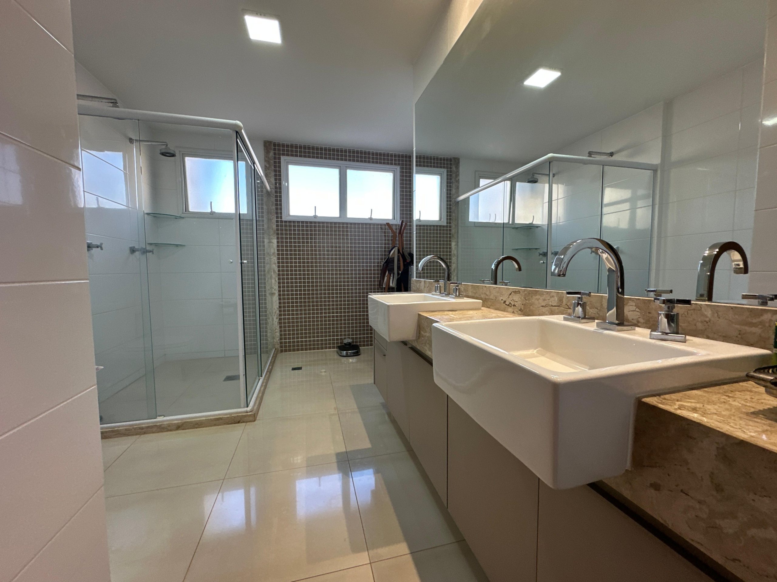 c696bc85-30e1-4c46-b123-f4dd5ecbfa26