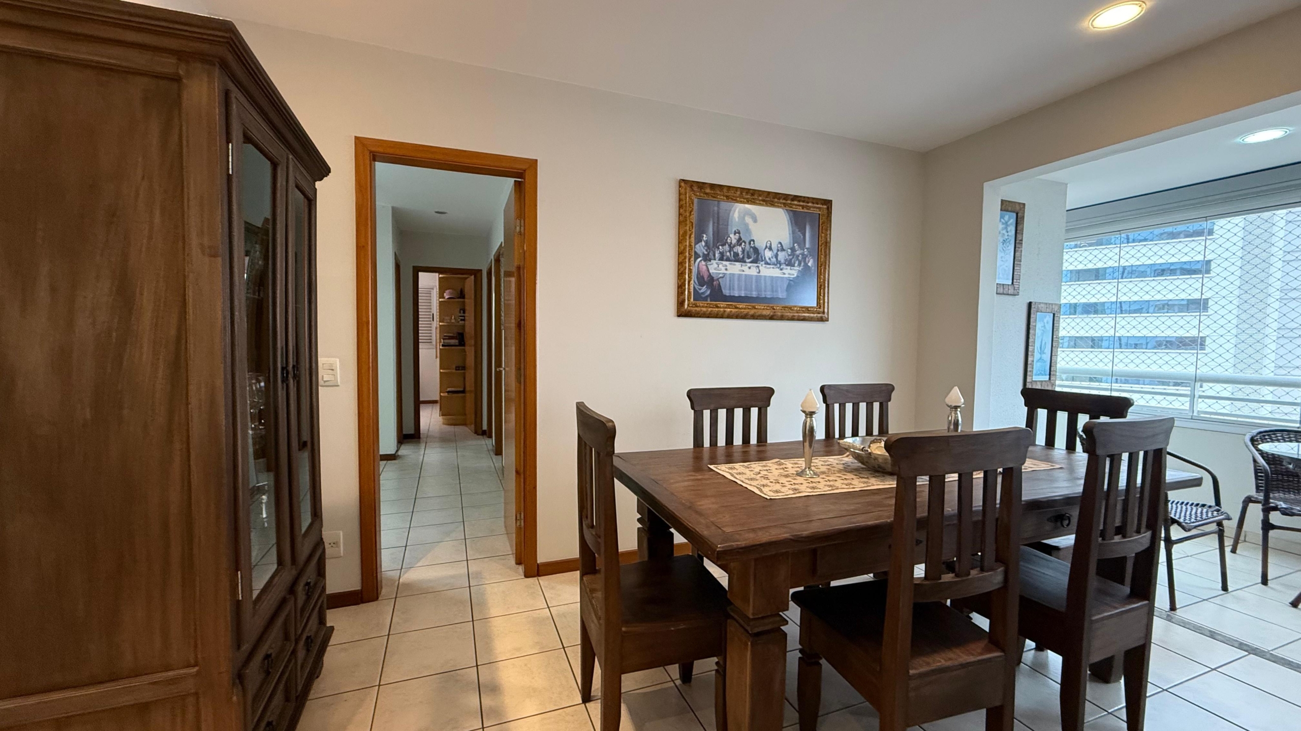 cc6e4d9d-3e1e-4ec7-972c-f8d1387d9a57