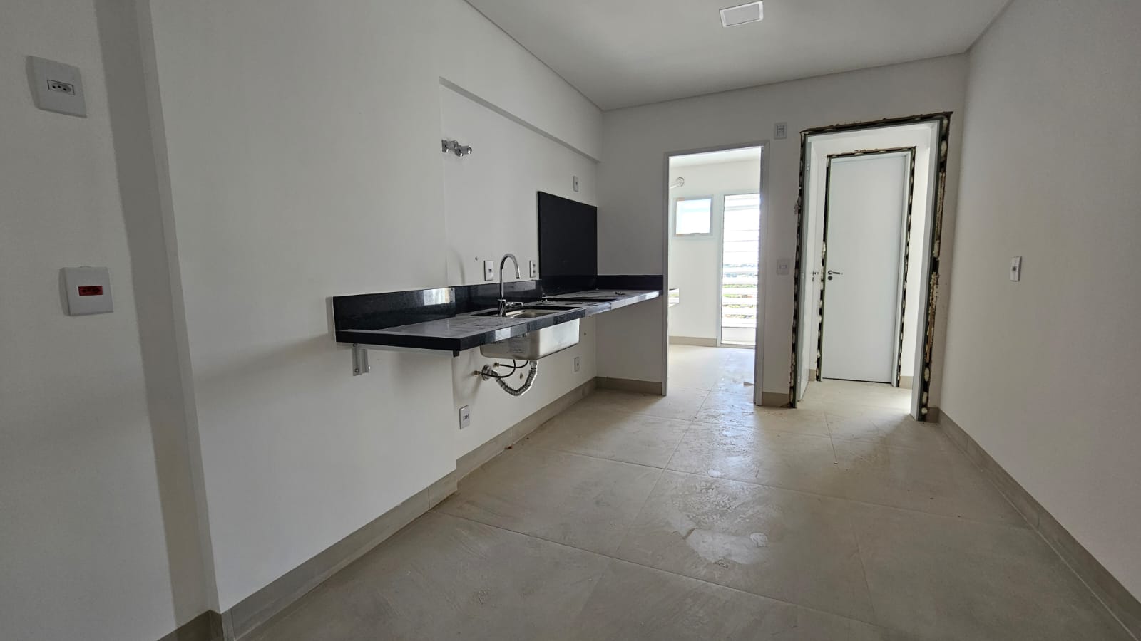 d4664f2e-9063-4003-ac6d-516473c697bd