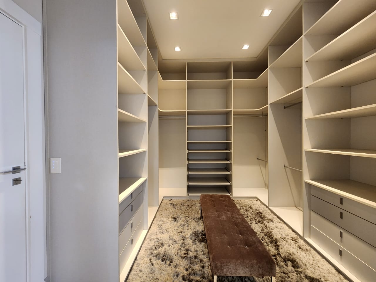 d4d99ae8-54ec-4a69-a855-0a6b8452da66_Easy-Resize.com