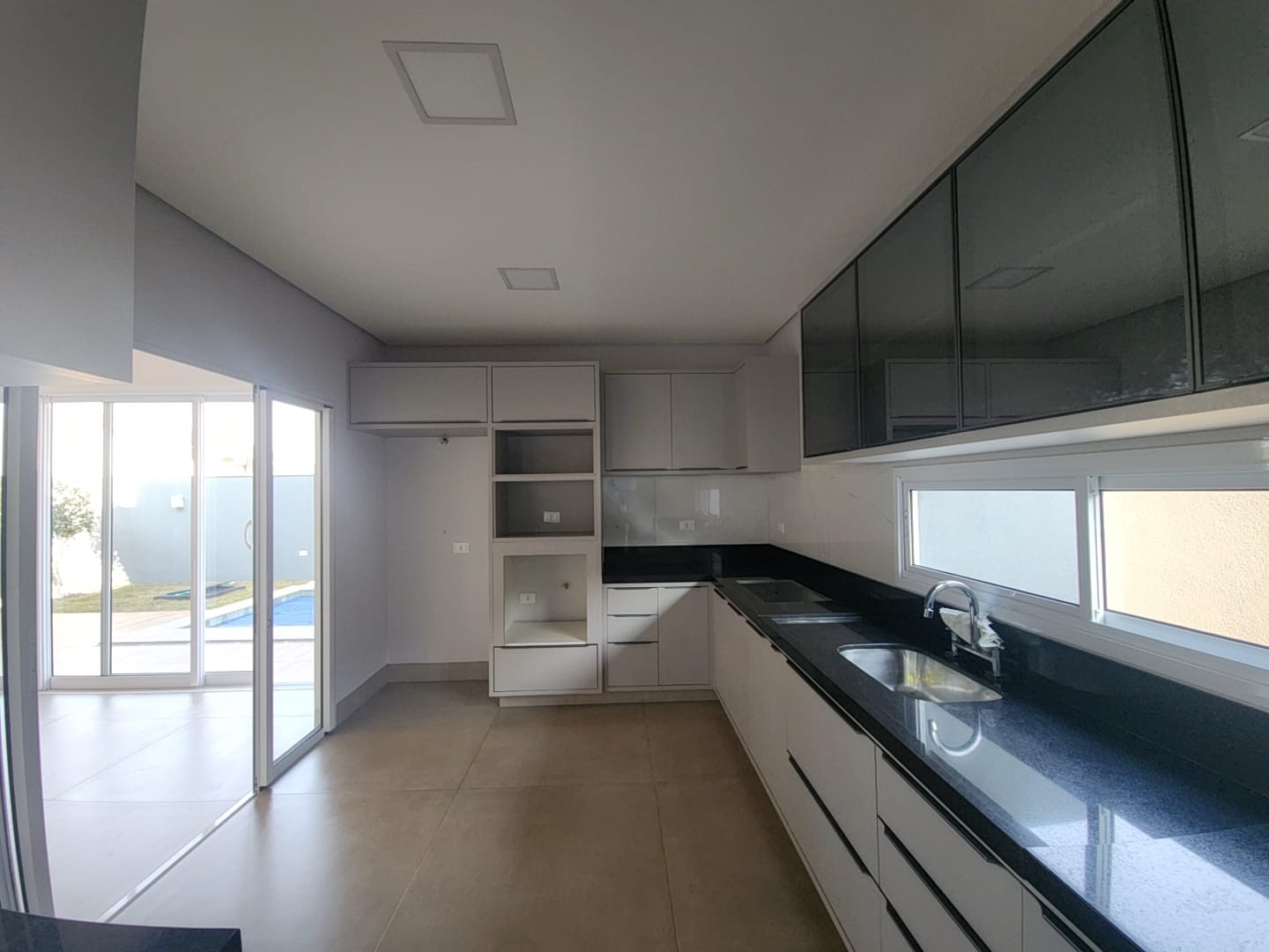 d56a71f0-db96-4e9d-94d4-12ed76261db9