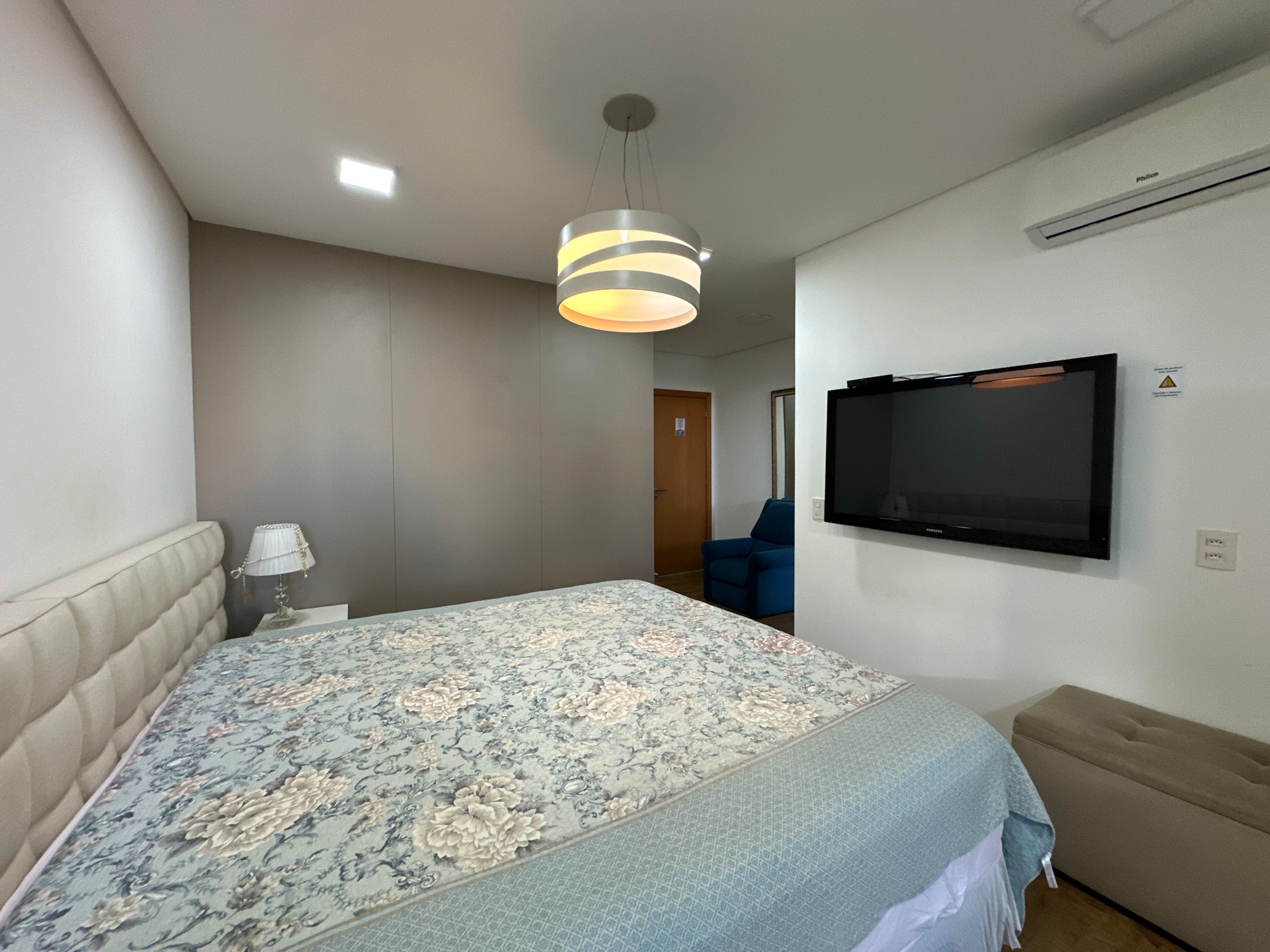 dd4d7ff1-c770-444f-8b18-cc0d1401cb75