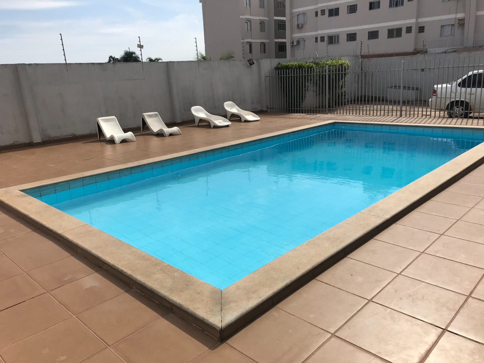 e0027355-18dc-4491-951c-ee3de0ce63e1