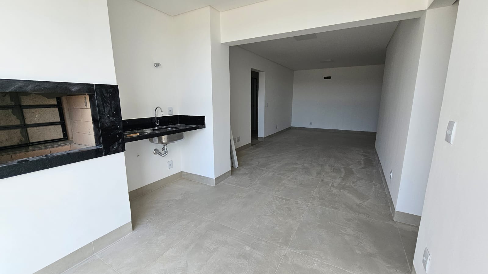 ed4244cd-de11-4c09-aa4f-04da285e0d5d