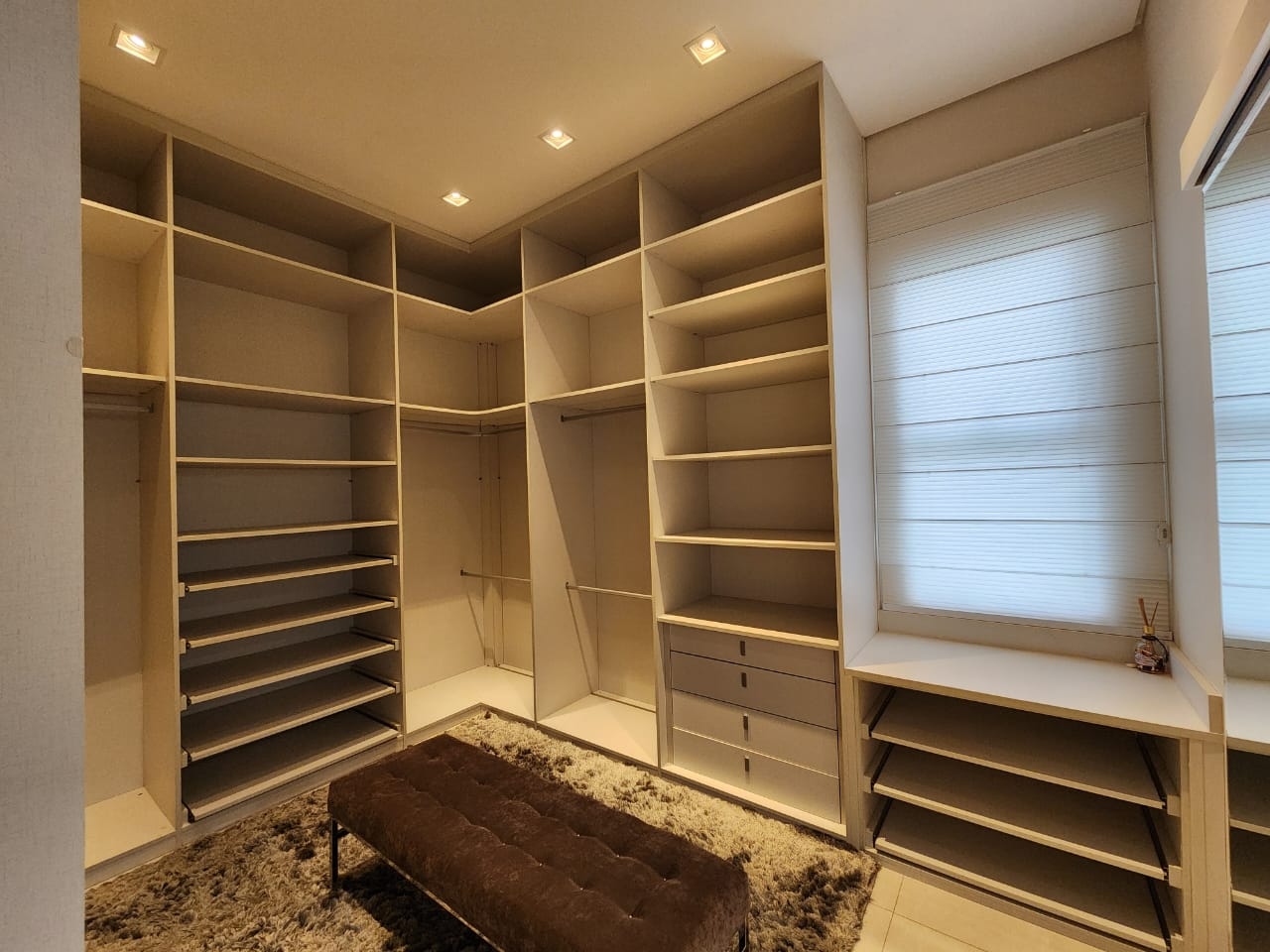 f4de0838-23d0-4af4-9118-87c565977be8_Easy-Resize.com