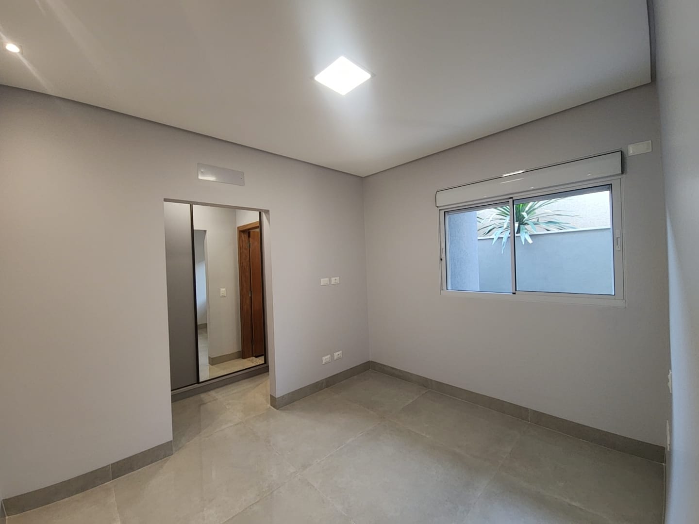 f8220a1a-950f-4d59-9f5e-cb30215aa651