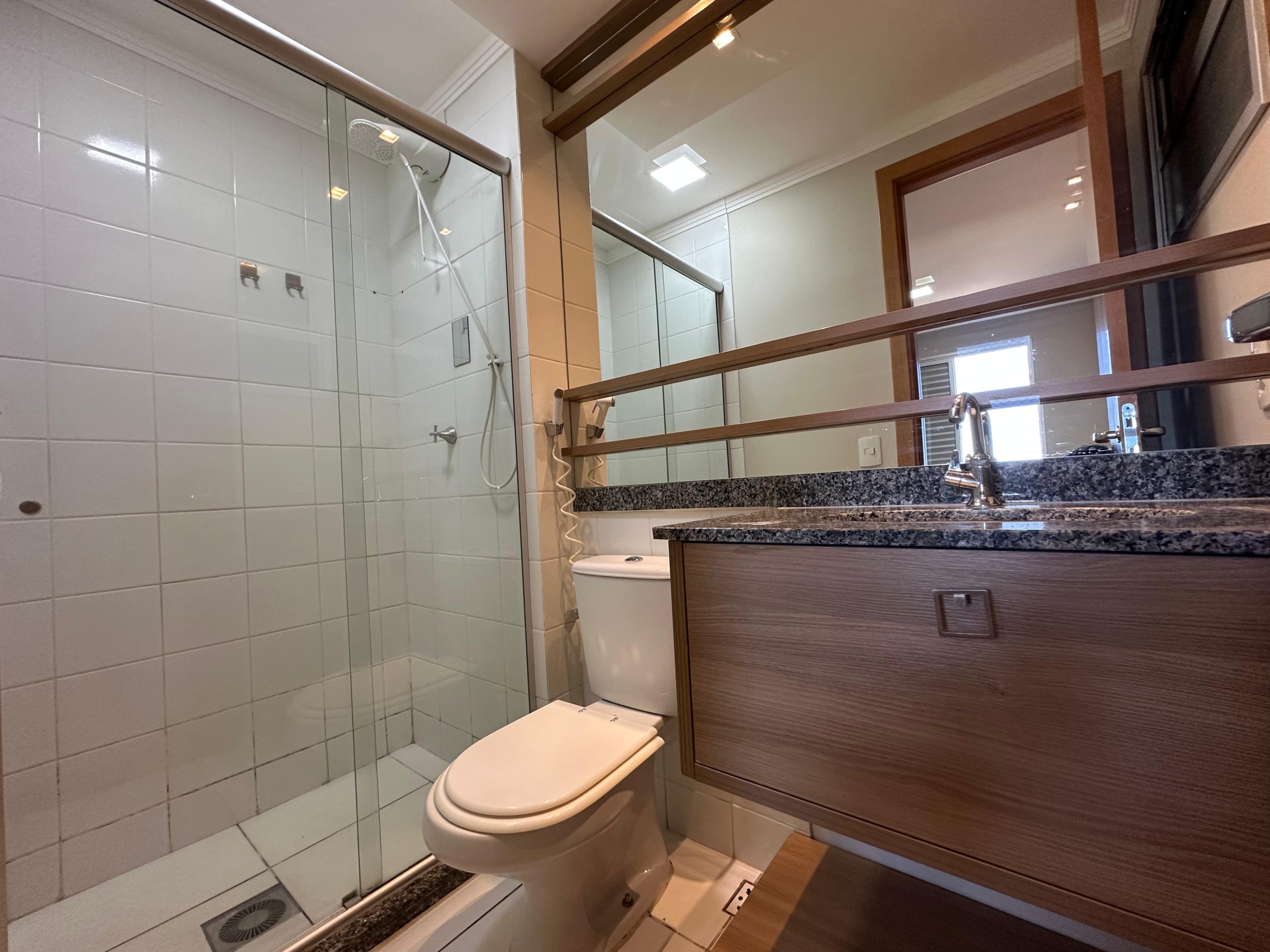 fce49873-ffd0-40c9-8600-2a318f7250be