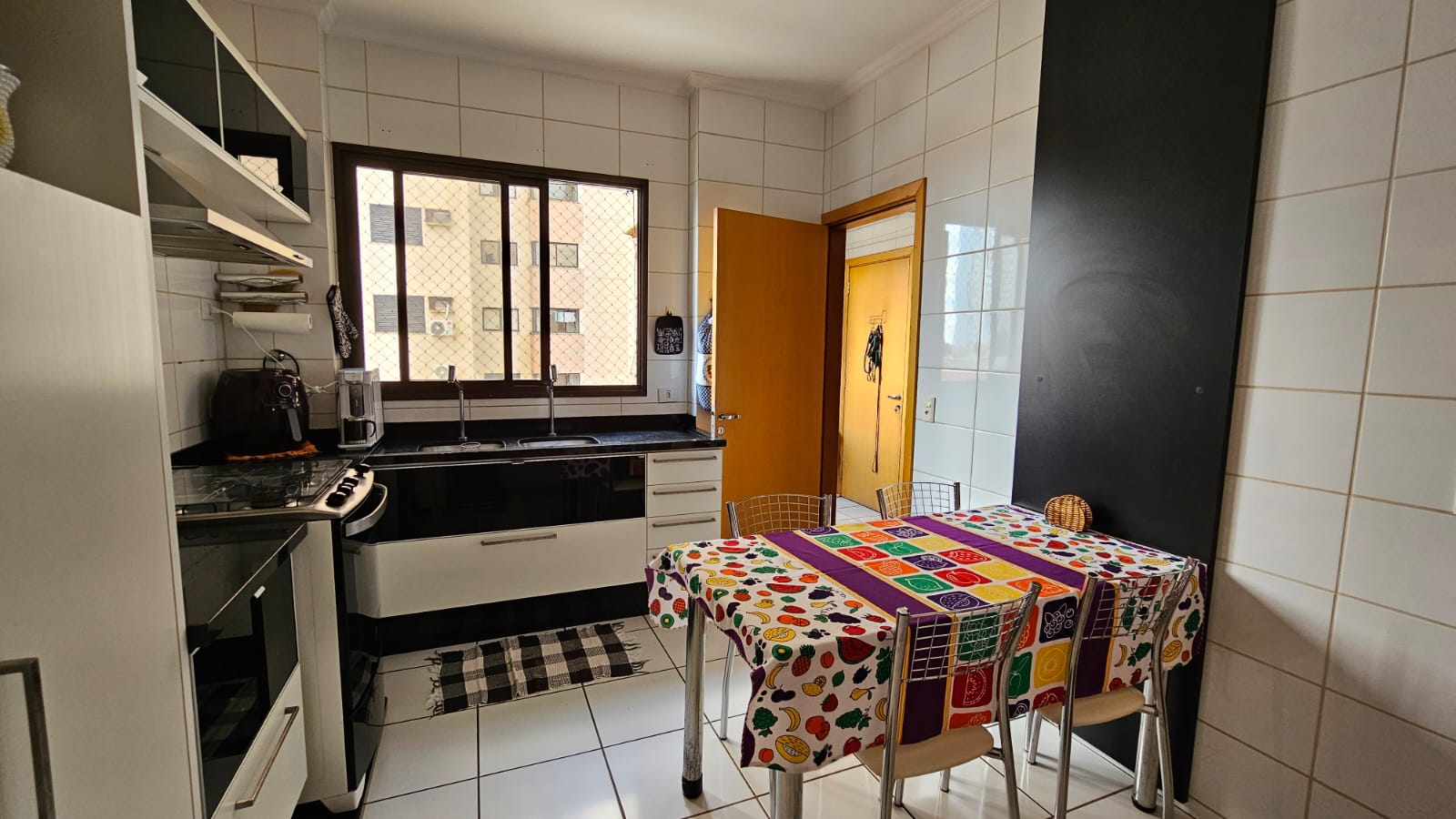 4a1717e2-3283-4250-bf3a-3495030f0f6b