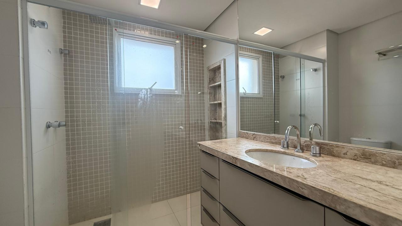 WhatsApp Image 2025-12-12 at 16.30.51 (4)