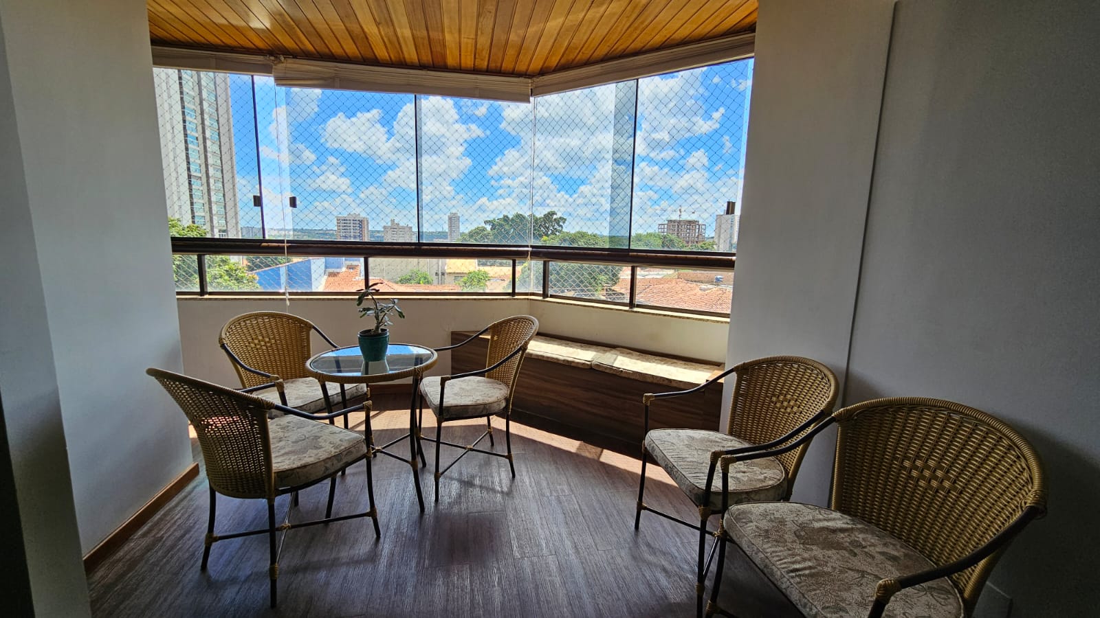 e3520292-3a8f-473b-97ed-7a7082c4de09